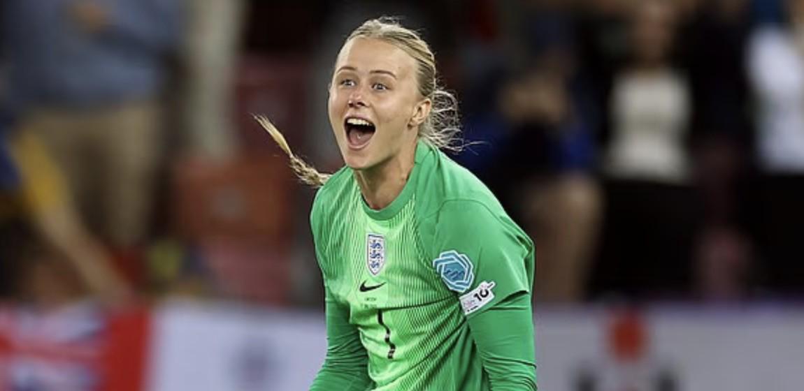 天天盈球下载-英格兰女足门将汉娜天生患有斜视，医生曾说她不能运动