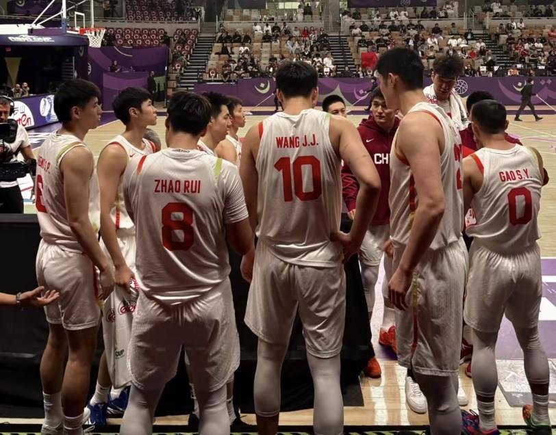 天天盈球APP-商业互吹，高诗岩：亚一PF；王俊杰：没你不行，我服贝弗利