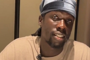 天天盈球-奥莫特：刘传兴全场都在做各种脏动作 CBA应该保护小曾